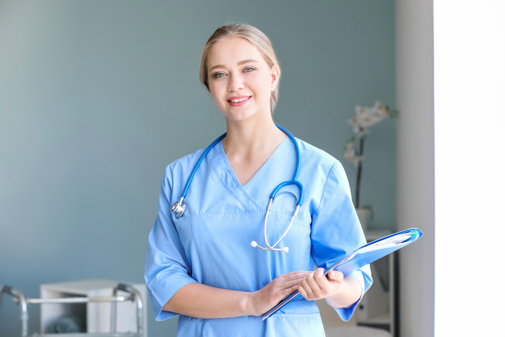 Virtual scribe assistant with documents in clinic.